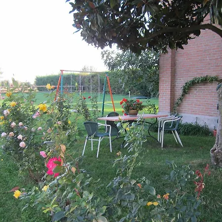 Guest house Agriturismo Loghino Caselle